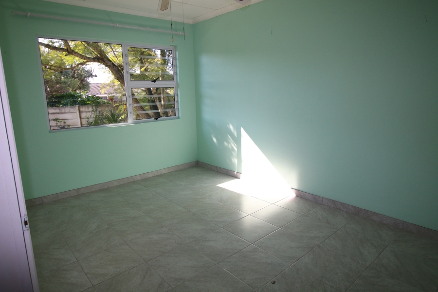 1 Bedroom Property for Sale in Beacon Bay Eastern Cape